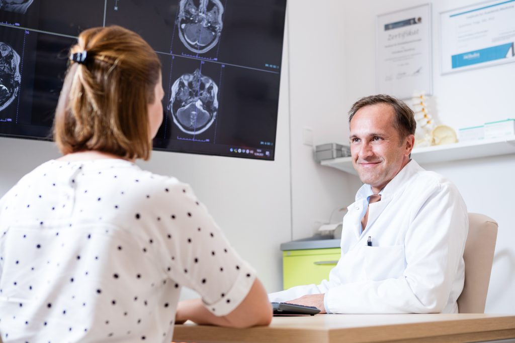 Guenther C. Feigl, medical consultation