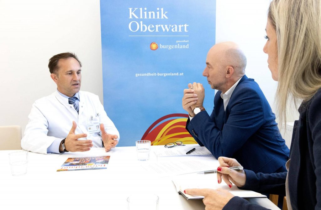 Prof. Feigl im Interview: Klinik Oberwart. Was moderne Neurochirurgie für Patientinnen und Patienten bedeutet.
